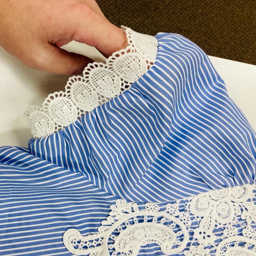 Forever 21 - Blue & White Striped Crochet Lace Top - Picture 4 of 7